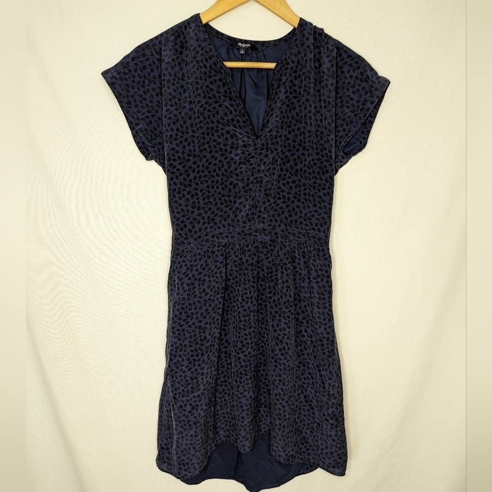 Madewell‎ Silk Blue and Black Leaf Print Dress Size 2 Classic Quiet Luxury